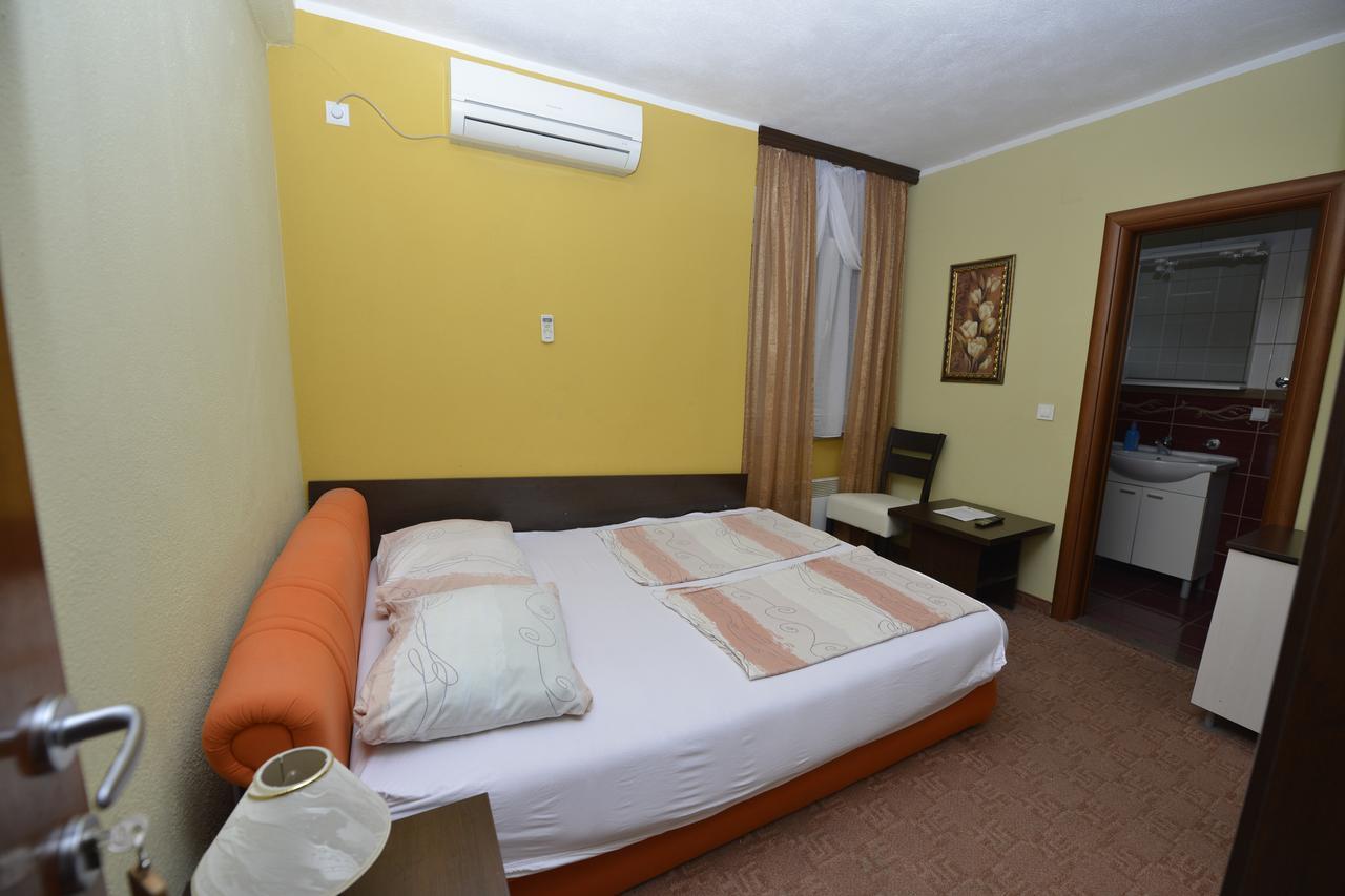 Motel Borik Potoci Kültér fotó